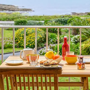 studio-les-trois-iles-12-by-interhome.inbrittany.com/